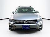 Used 2020 Volkswagen Tiguan SE image 2