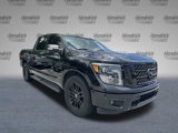 Used 2018 Nissan Titan SV w/ SV Convenience Package image 2