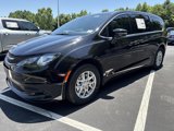 New 2025 Chrysler Voyager LX image 5