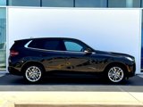 New 2025 BMW X3 xDrive30i w/ Convenience Package image 3