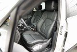 Used 2025 Porsche Macan image 5