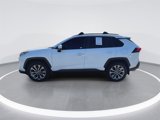 Used 2020 Toyota RAV4 XLE Premium image 5