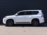 Used 2023 Lexus GX 460 Premium image 2