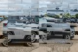 Used 2025 Jeep Compass Limited image 6