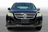 Used 2011 Volkswagen Tiguan S image 3