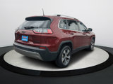 Used 2019 Jeep Cherokee Limited w/ Luxury Group image 4