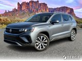 New 2024 Volkswagen Taos SE image 2