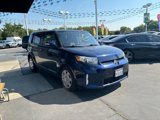 Used 2014 Scion xB image 2