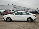 New 2024 Hyundai Elantra SE image 6