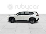 Used 2023 Nissan Rogue SV image 2