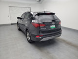 Used 2017 Hyundai Santa Fe Sport image 5