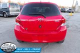 Used 2010 Toyota Yaris 4-Door Hatchback image 4