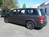 Used 2018 Dodge Grand Caravan SE image 2