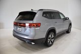 New 2025 Volkswagen Atlas SE image 4