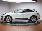 Certified 2025 Porsche Macan image 2