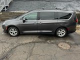 Certified 2017 Chrysler Pacifica Touring-L w/ Tire & Wheel Group image 3