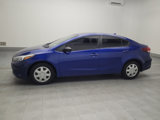 Used 2017 Kia Forte LX image 2