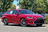 New 2025 Lexus ES 300h w/ Premium Package image 2