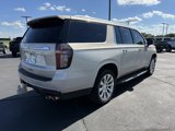 Used 2021 Chevrolet Suburban Premier image 3