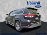 Used 2018 Toyota Highlander XLE image 4