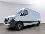 Used 2024 Mercedes-Benz Sprinter 2500 image 2