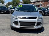 Used 2016 Ford Escape SE w/ Equipment Group 201A image 2