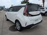 Used 2023 Kia Soul LX image 5