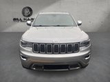 Used 2017 Jeep Grand Cherokee Limited w/ Luxury Group II image 3