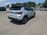 New 2025 Jeep Compass Limited image 3
