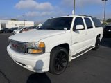 Used 2004 GMC Yukon XL Denali image 3