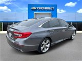 Used 2018 Honda Accord Touring image 3