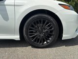 Certified 2019 Toyota Camry SE image 5