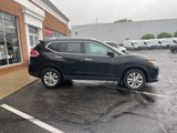Used 2016 Nissan Rogue SV image 2