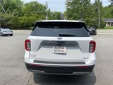 Used 2023 Ford Explorer XLT w/ Equipment Group 202A image 6