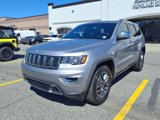 Certified 2021 Jeep Grand Cherokee Limited image 3