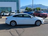 Used 2022 Chevrolet Malibu LT image 2
