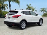 Used 2018 Nissan Rogue Sport SV w/ SV Technology Package image 4