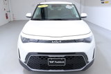 Used 2023 Kia Soul LX image 2