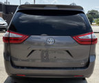 Used 2015 Toyota Sienna LE image 3