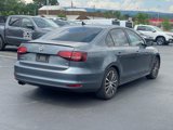 Used 2016 Volkswagen Jetta Sport image 3