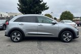 Used 2022 Kia Niro EX Premium image 4
