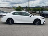 Used 2021 Toyota Camry SE image 6