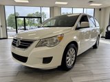 Used 2012 Volkswagen Routan SE image 3