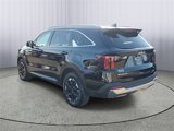 Used 2025 Kia Sorento S w/ Panoramic Sunroof Package image 3