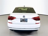 Used 2017 Volkswagen Passat 1.8T SE w/ SE Lighting Package image 6