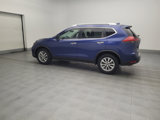 Used 2017 Nissan Rogue SV image 3