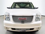 Used 2012 GMC Yukon Denali image 2