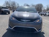 Used 2019 Chrysler Pacifica Touring-L image 4