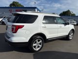 Used 2019 Ford Explorer XLT image 4