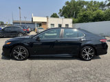 Used 2018 Toyota Camry SE image 4